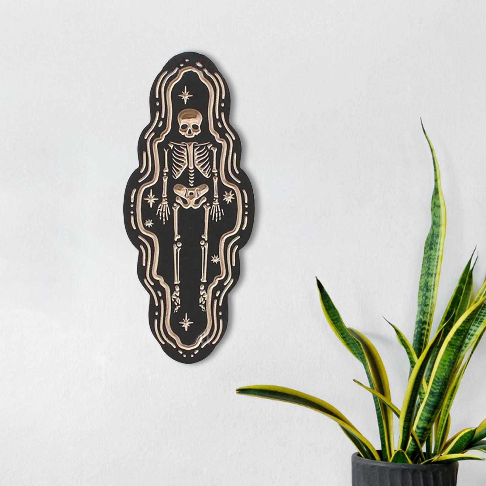 Wooden Wall Hanging Halloween Decoration with Skull and Floral Pattern Handcrafted Wooden Art for Indoor Wall Display Unique Halloween Ornament M розовый