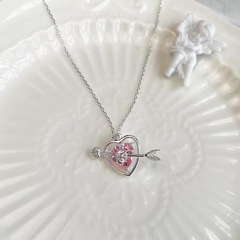 RUI RUI YU Pink One Arrow Heart Pierced Necklace Love Necklace Bracelet Two Piece Set Light Color Luxury Pendant Necklace Female Gift