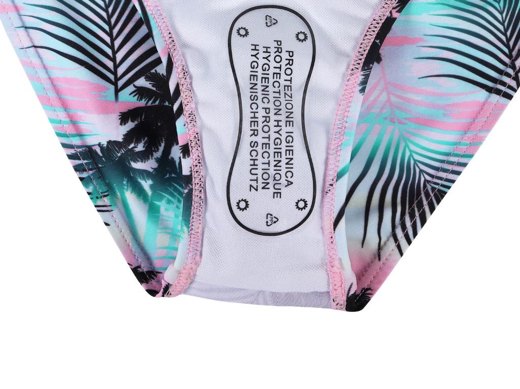 Tropical Plant Print Girls' Long-Sleeved Swimsuit Set with Ruffle Bottoms - Quick-Dry & Sun Protection