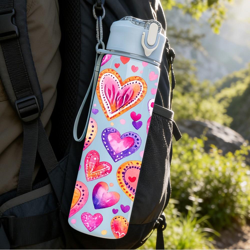1PC Multi Color Heart Doodle Print 750ml Color Plastic Sports Water Bottle Leakproof Flip Straw Lid Suitable for Sports Office Home Use