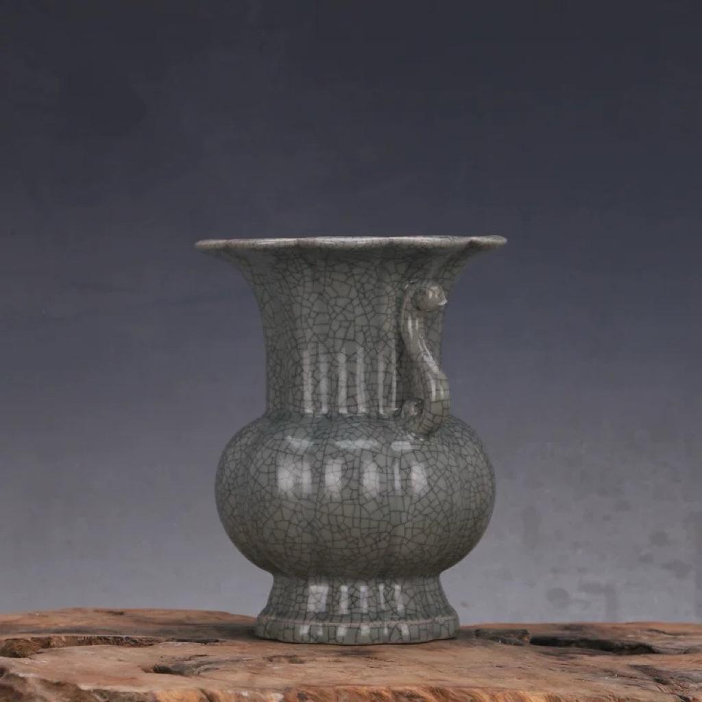 Song Dynasty Style Celadon Melon-Ribbed Double-Ear Vase Antique Imitation