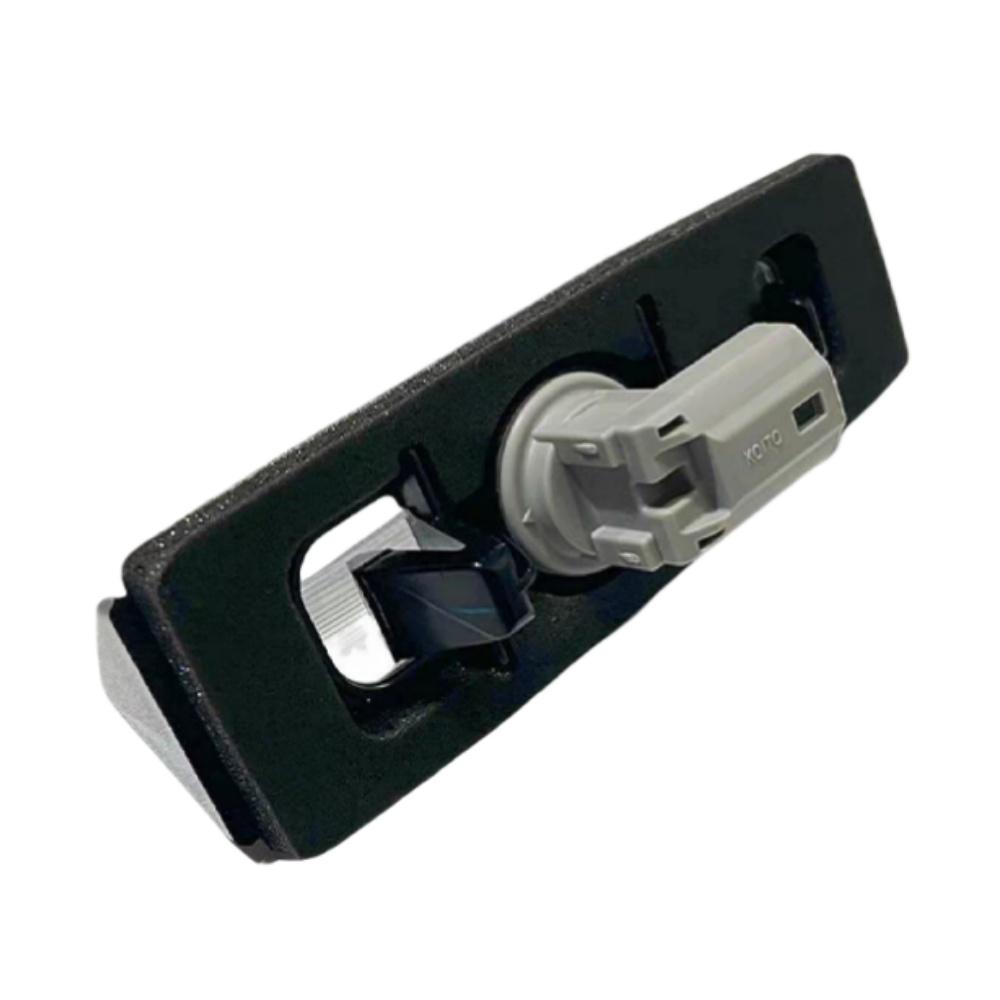 1x License Plate Light For Mitsubishi Pajero Sport Mirage Space Wagon 2008-2022