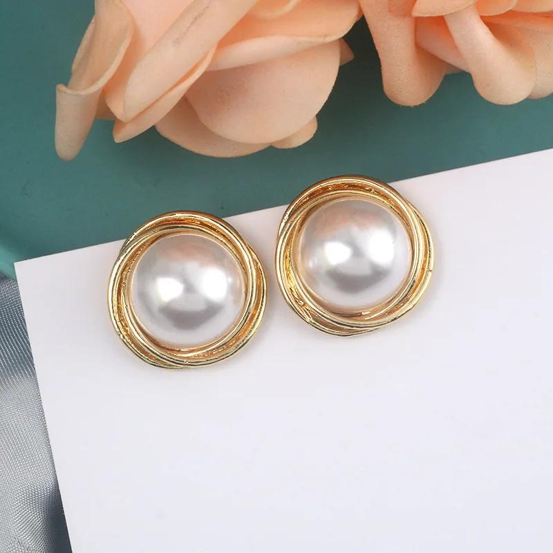 Big Round Imitation Pearl Stud Earring for Women Female Sweet Gold Edge Piping Jewelry Party Wedding Christmas Gift
