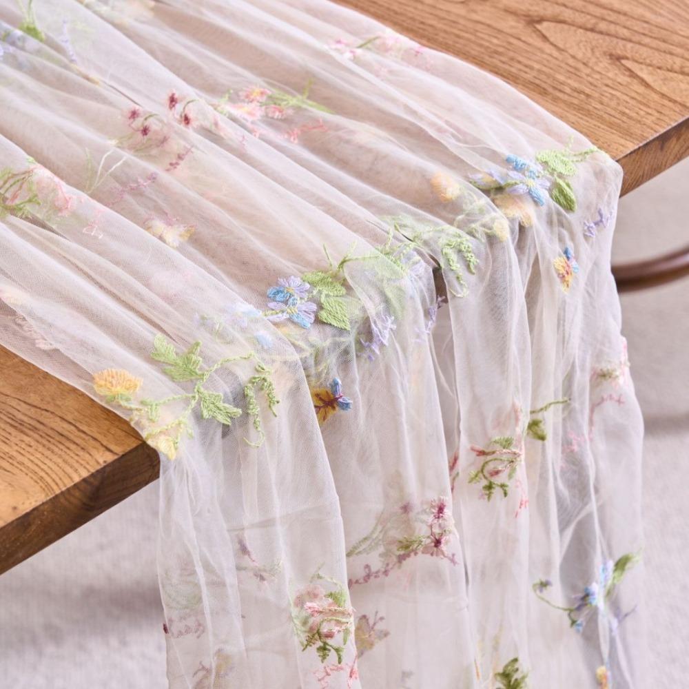 French Pastoral Style Embroidered Flower Lace Table Runner Long Strip Table Cover  Restaurant 29.53x70.87 in бежевый