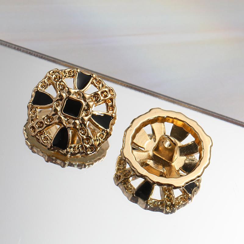 10pcs Beautiful Hollow Flower Shank Buttons High Quality Full Metal Round Buttons Woman Clothes Accessories