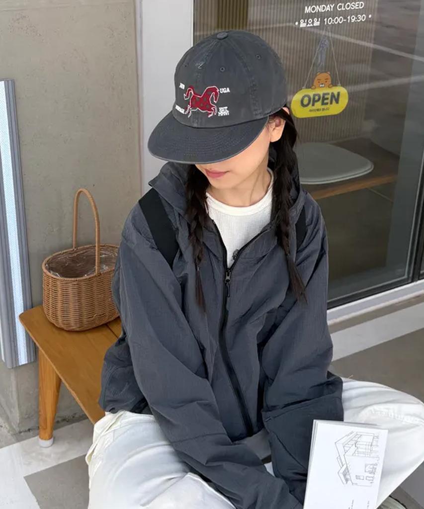 Yunibeoseugameonteu Htg Horse Washing Cap_Grey