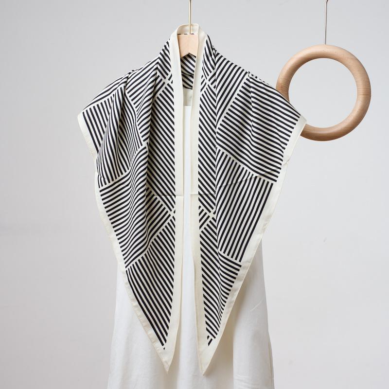 Summer Atmosphere Wearing Headscarf Twill Silk Simulation Silk Cool Diagonal Scarf Cashew Print Women's Triangle Silk Scarf