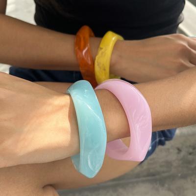 Sweet Design Wind Irregular Color Resin Bracelet, Trendy Versatile and Non-fading High-end Jewelry
