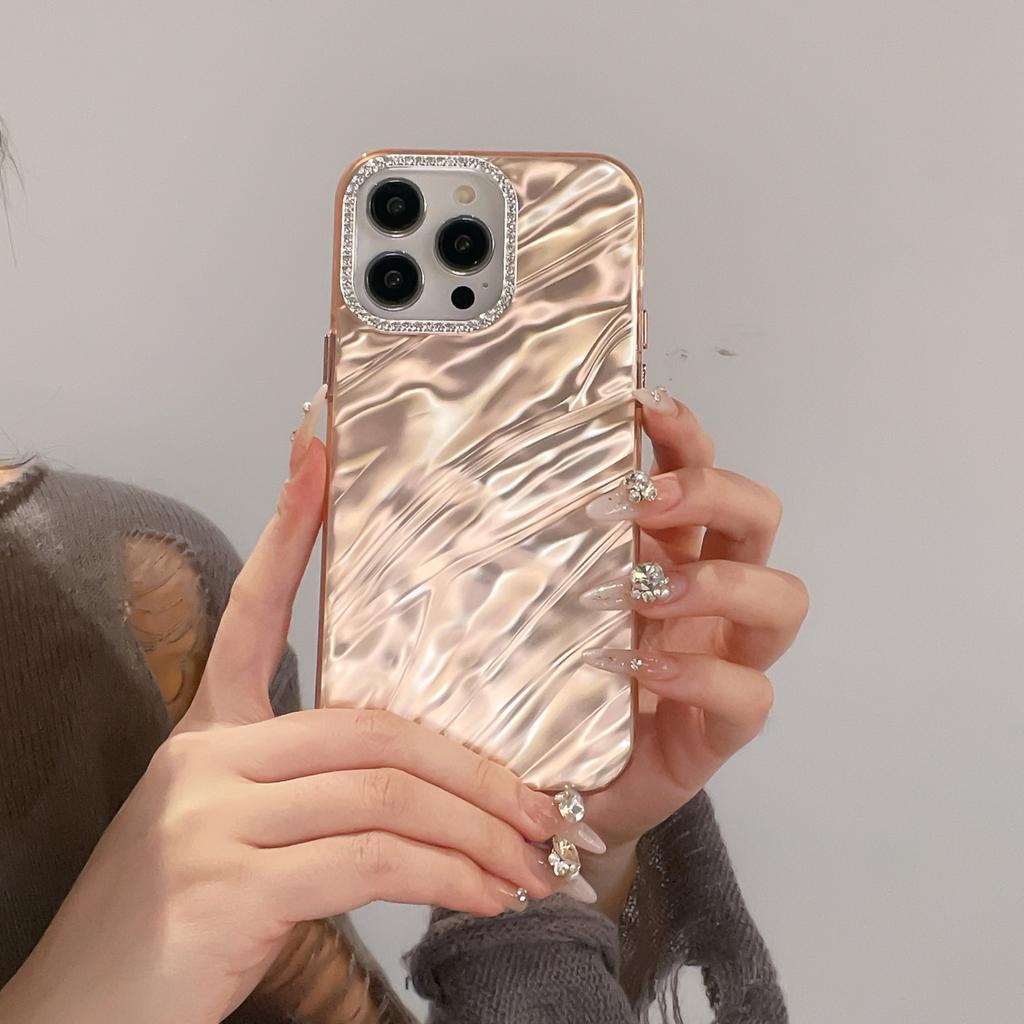 Luxurious Sparkling Diamond Lens Frame Compatible with Apple 17 Pro Max Phone Case New iPhone 16 High-end Feel 15/14