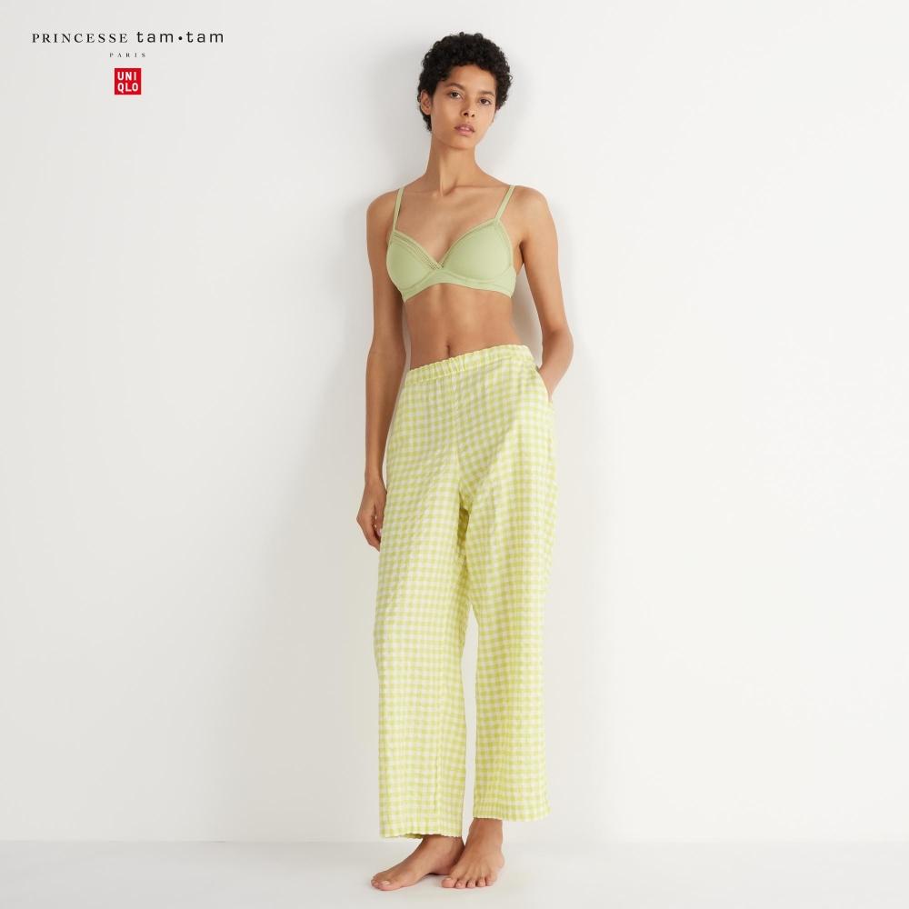 

Легкие брюки из сирсакера UNIQLO в клетку