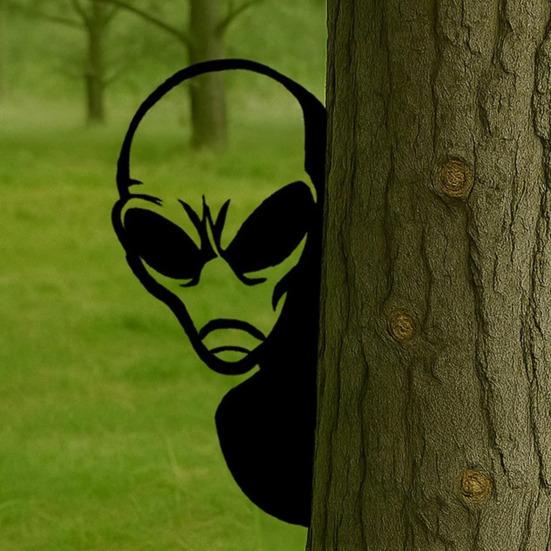 Yousheng Metal Alien Sign Peeping Around Alien Silhouette Sign Garden Decor Flip-off Alien Decoration for Outdoor Yard Tree Fence Post