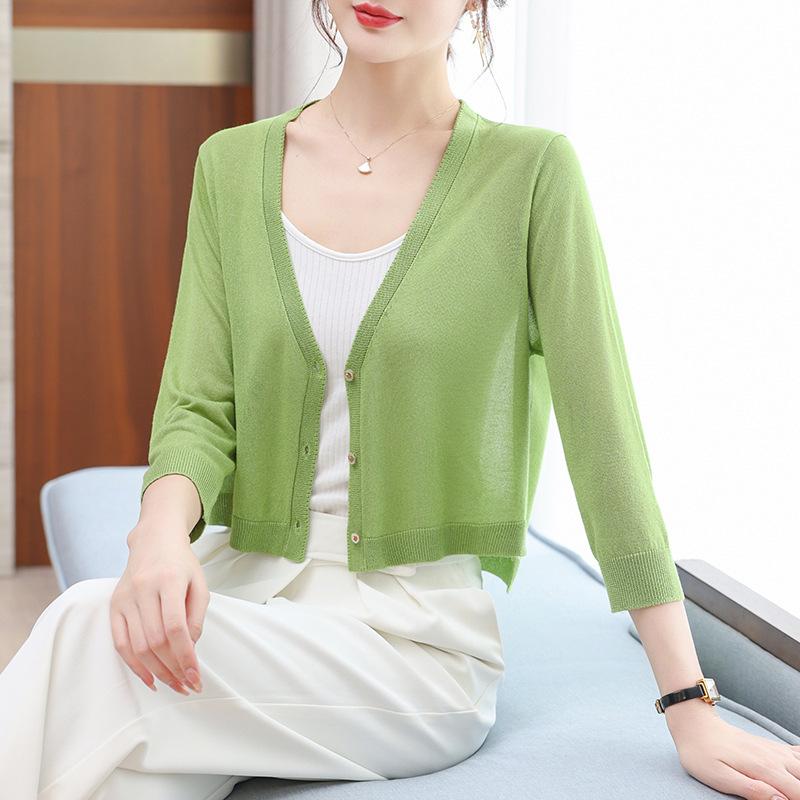 Summer ice silk sunscreen cardigan women's thin short long-sleeved loose outer shawl air-conditioning shirt knitted jacket