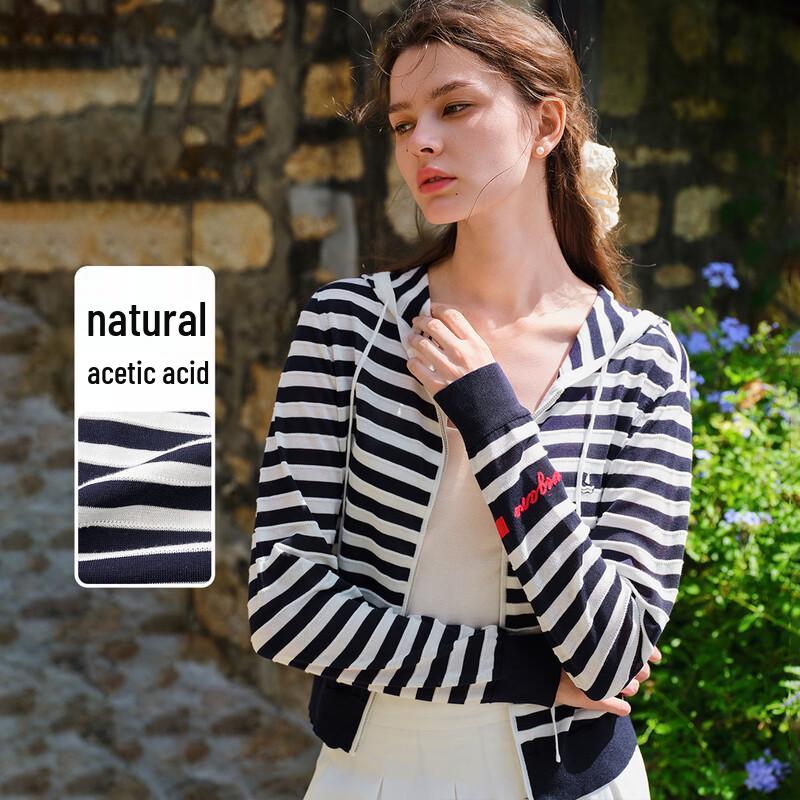 Navigare Women s Striped Hooded Cardigan Sweater S