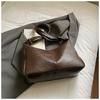 Large-capacity Retro Commuter Single-shoulder Underarm Bag, Fashionable Tote Bag, High-end Crossbody Bag Casually