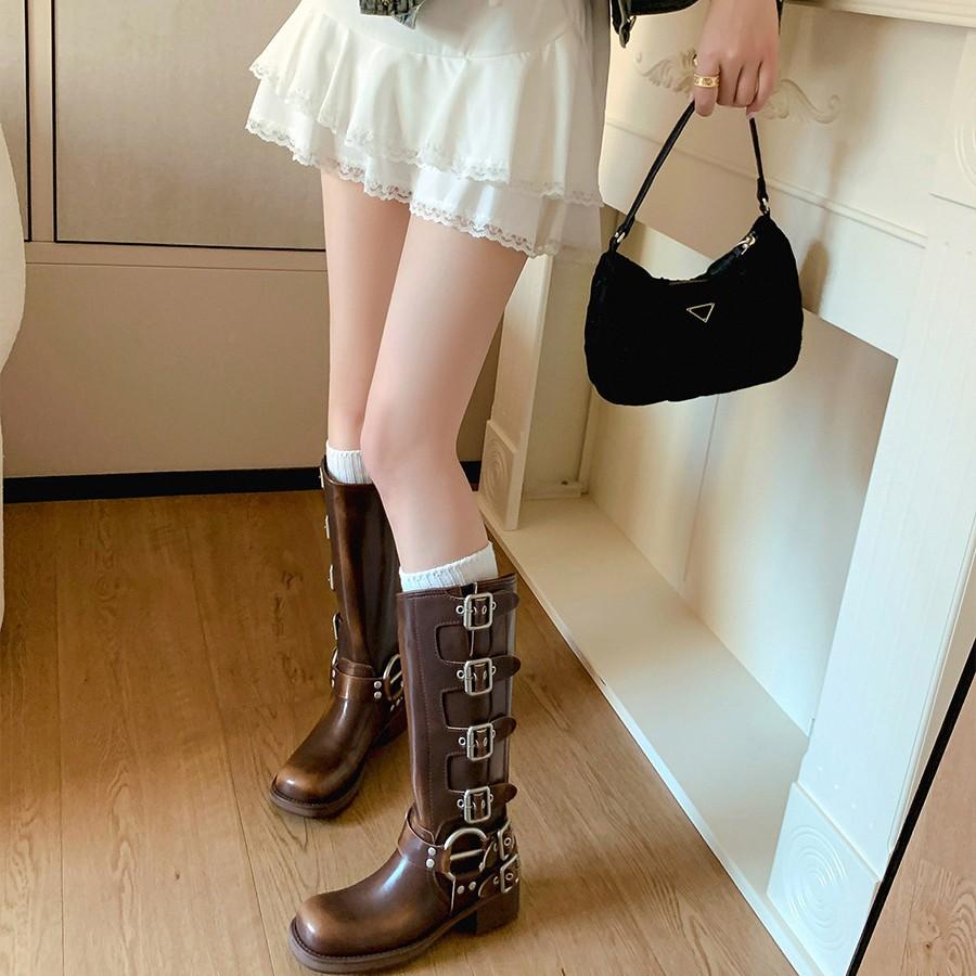 Short boots women's retro western cowboy boots autumn and winter boots thick leather martin boots sleeve knight boots.