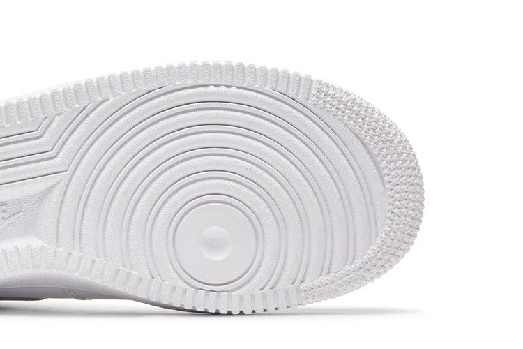 Női Sneakerek Nike Wmns Air Force 1 '07 Mid 'Triple White'