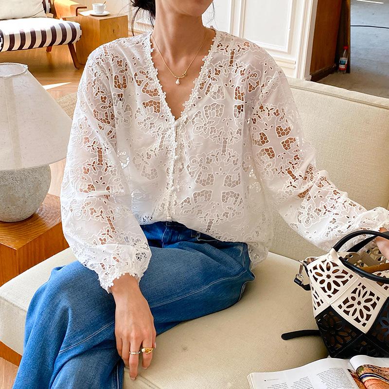 

Осенняя вышитая женская рубашка с длинным рукавом во французском стиле Small белый