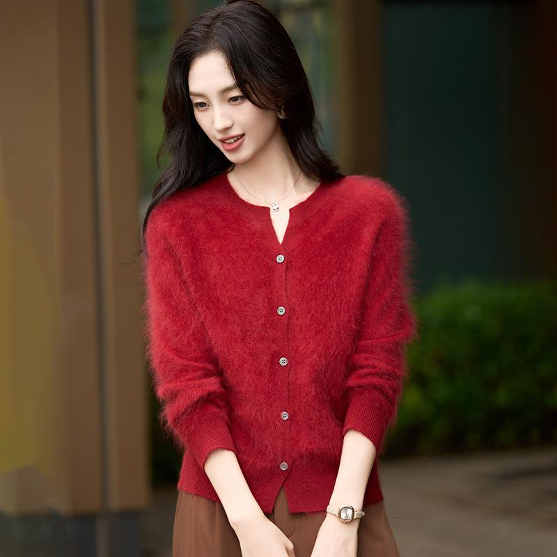 

New Women s High-End Brushed Knit Wool Cardigan - Loose Fit, Long Sleeve Sweater for Autumn/Winter Fashion. Medium
