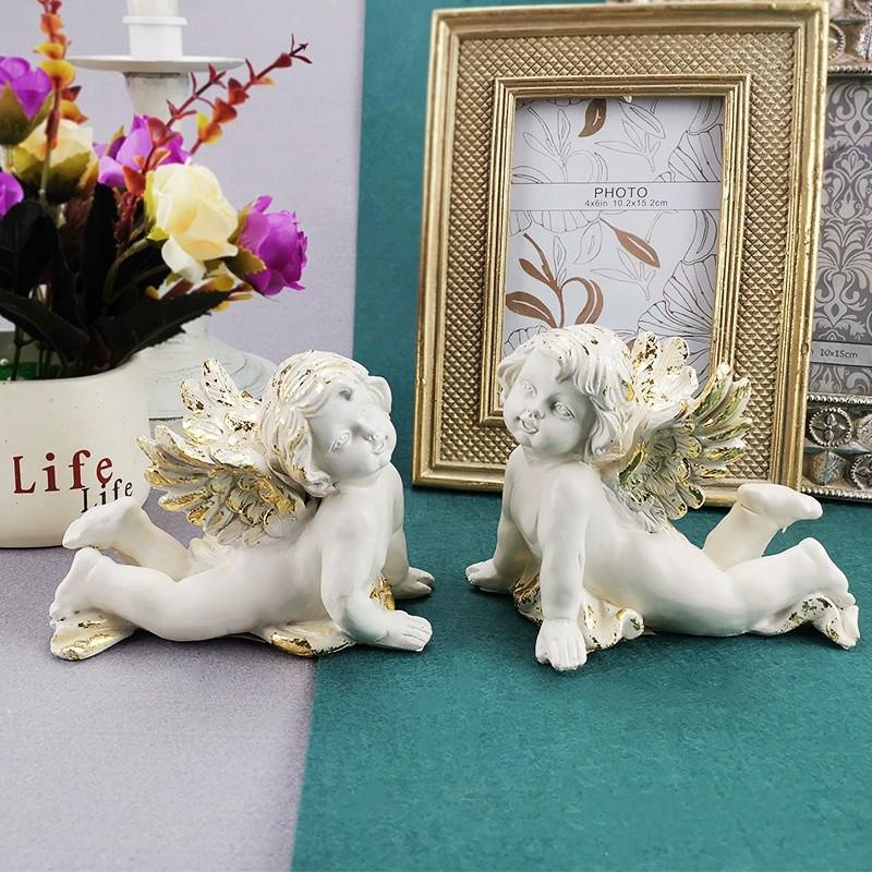 Retro Angel Wings Figurine - Cute Resin Ornament for Weddings & Birthdays