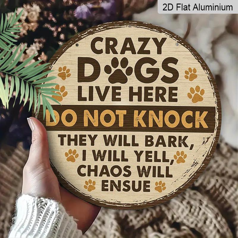 2D Printed Metal Sign In a Vintage Round Shape - Crazy Dog House, Suitable for Both Indoor And Outdoor Use, a Practical Home Decor Metal Sign - Retro