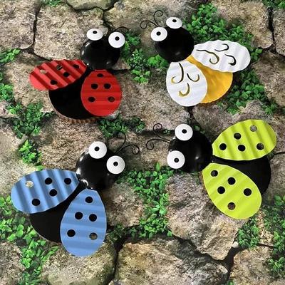 Mini Metal Ladybug Beetle Fence Hanger Wall Hanging Ornament Statue Outdoor Patio Garden Figurine Sculpture For Home Decor