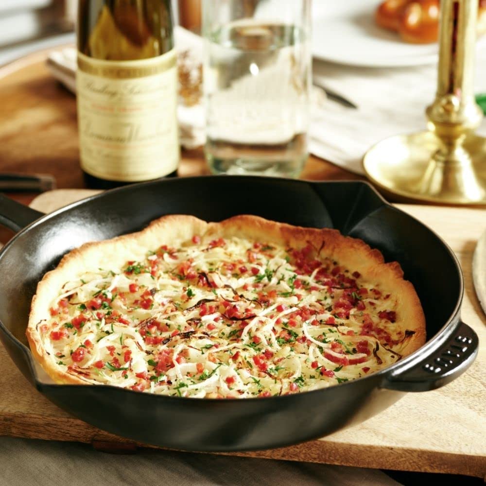 STAUB Round Frying Pan 26cm Black Cast Iron Oven Induction Cooktop Compatible Japanese Frying Pan with Cast Iron Handle - Enamel, Compatible,