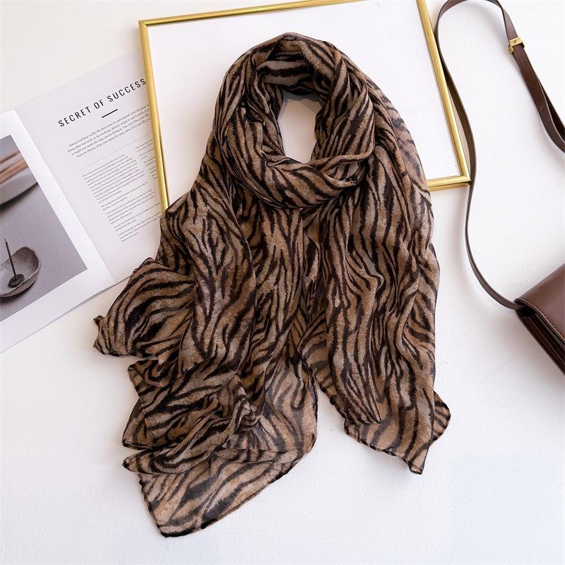 Summer Sunscreen Travel Shawl Fashion Versatile Leopard Pattern Thin Style Photography Elegant Temperament Female Trendy Cotton Hemp Scarf Bali Yarn