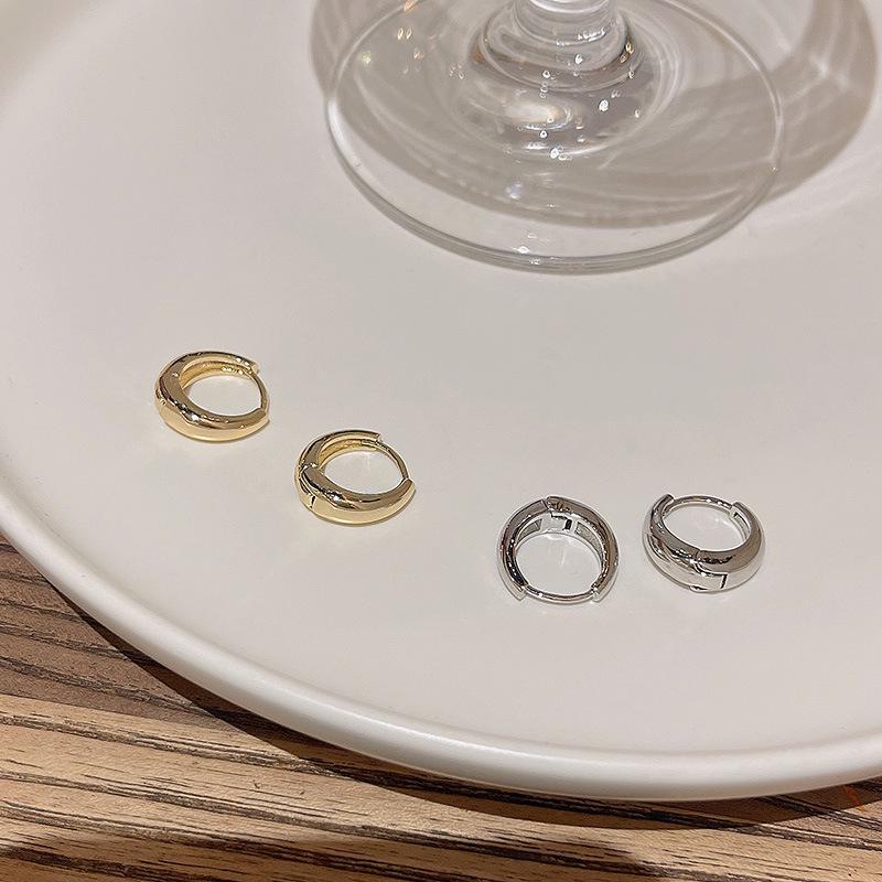 S925 Silver U-Shaped Trendy European-American Earrings with High-End Design