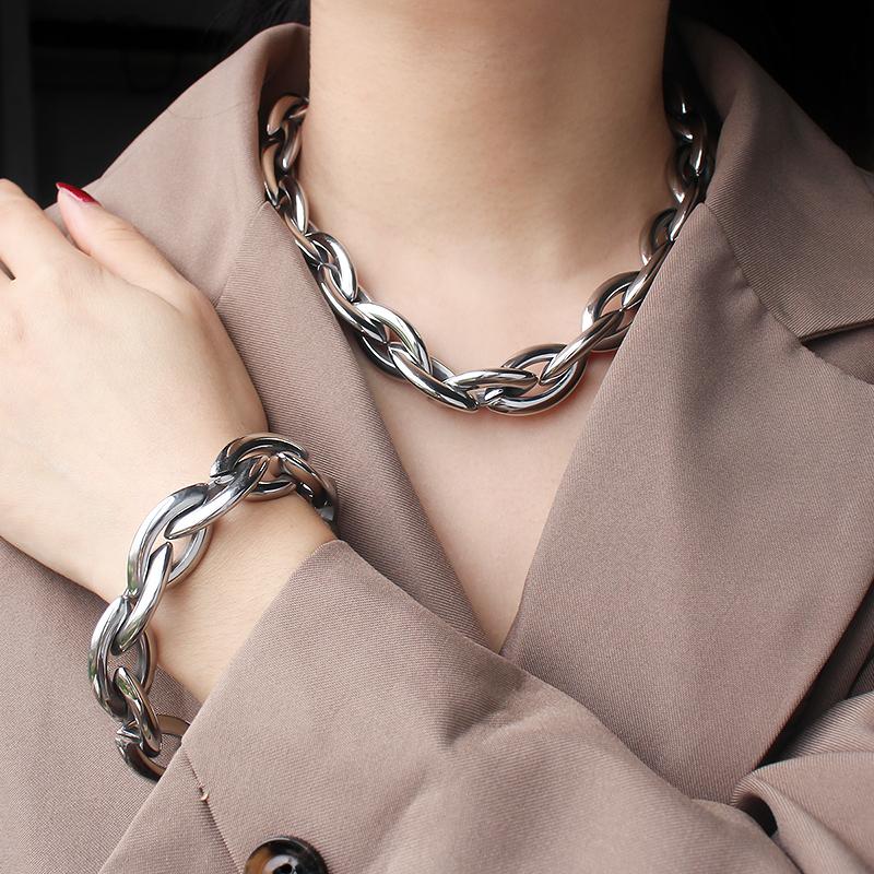 2026 Women's Fashionable 18K Stainless Steel Jewelry Set Chunky Link Necklace Bracelet Combo Big Olive Shaped Jewelry