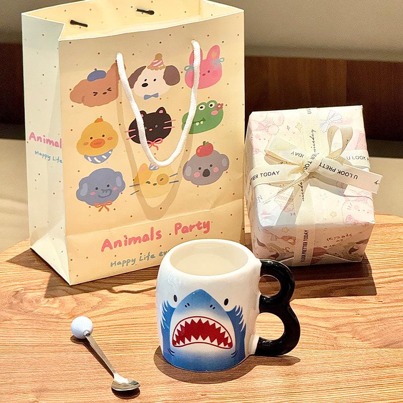 Shark ceramic mug cute girl birthday gift water cup office breakfast coffee cup girlfriend souvenir