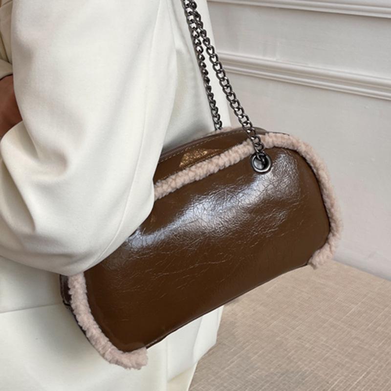 Foreign-style texture handbag women's 2025 autumn new Mao retro simple foreign-style commuter chain shoulder messenger bag