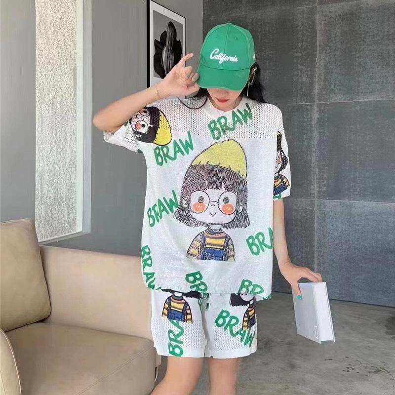 

Plus Size Women s European Style Knit Sweater Two-Piece Set with Hot Drilling. One Size