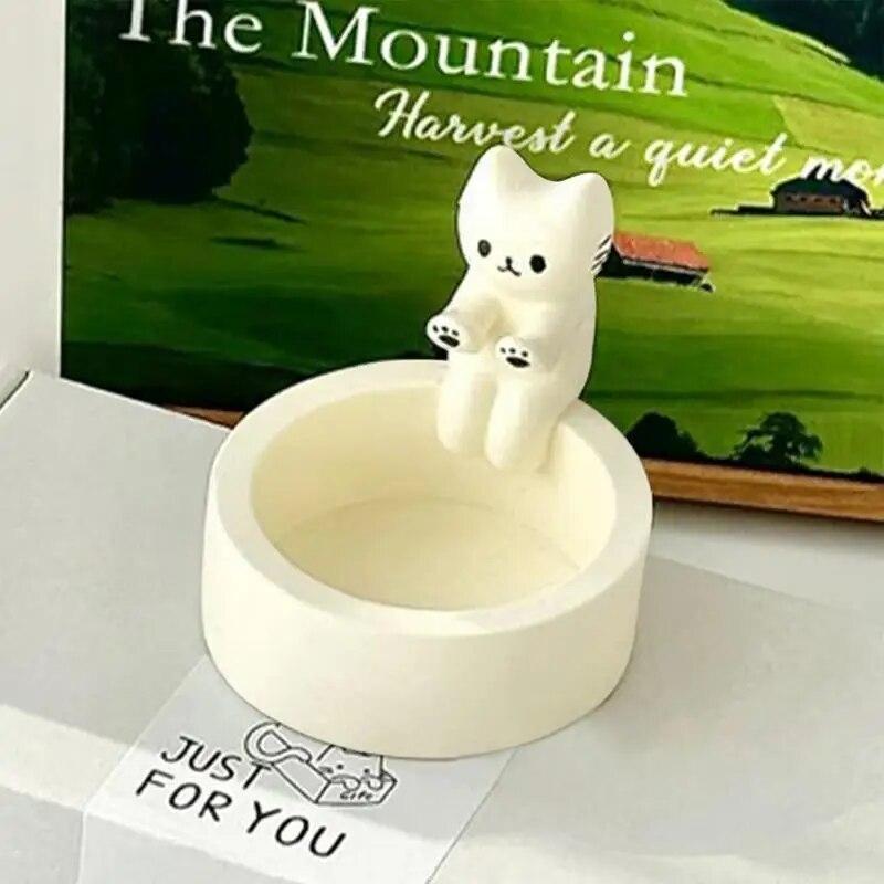 Cute Kitten Candle Holder Warming Paws Cartoon Candle Holder Funny Creative Lovely Scented Heat Resistant Crafts Home Decoration