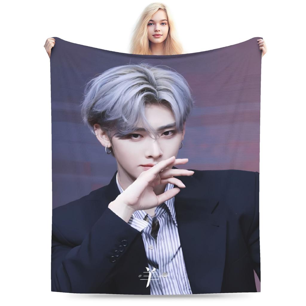 Sung Han Bin Plush Blanket Boy Girl Flannel Throw Blanket For Outdoor Warm Soft Zerobaseone Quality Bedspread Birthday Gift