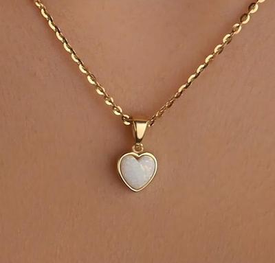 Äthiopischer Opal Herz Edelstein Halskette, Silber Charm Schmuck, 925 Sterling Silber, schönes Geschenk zum Valentinstag, vergoldete Halskette