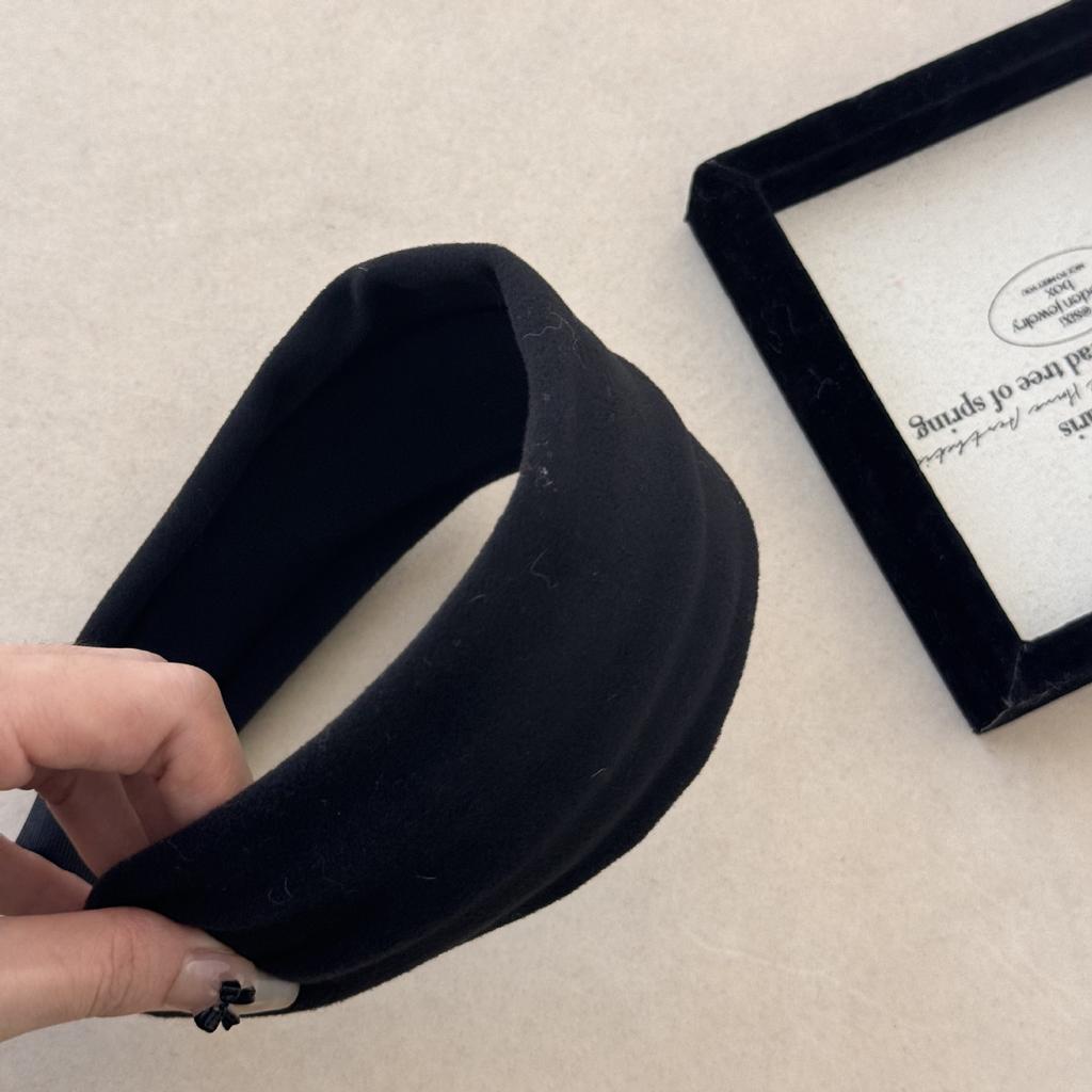 Autumn and Winter Women's Suede Wide Headband High Quality Pressed Hair Headband Multiple Colors Ornament