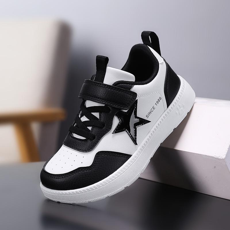 2026 Kids' Leather Sports Shoes: Boys' Wide-Fit & Girls' Casual Sneakers for Spring/Autumn