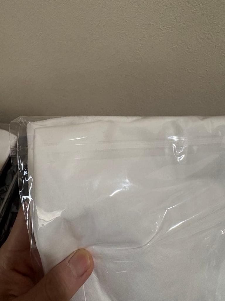 [USED] Stray Kids SKZOO Long T-Shirt Genielet Hyunjin