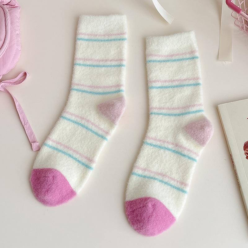 

Жіночі шкарпетки до середини ікри з австралійського вельвету рожевого кольору з флісовою підкладкою - Товсті, теплі та пухнасті шкарпетки для сну та підлоги. One Size