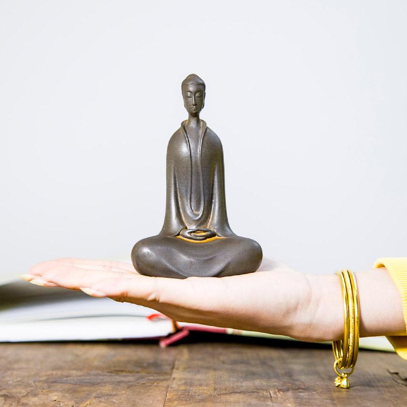 Zen Northern Wei Buddha Resin Statue: Handmade Chinese-Style Decor for Living Room