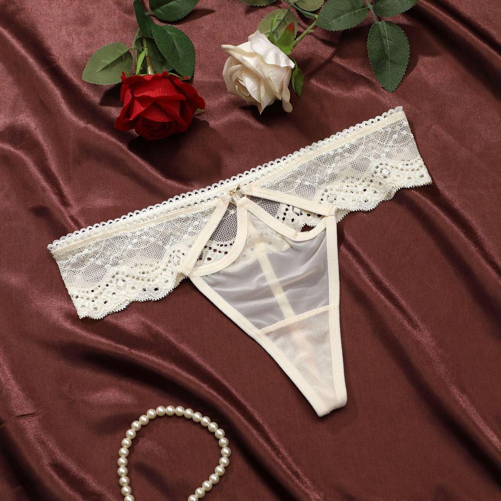 Peach Butt Sexy Lace Low Waist Heart Thong - Plus Size Transparent Panties for Women