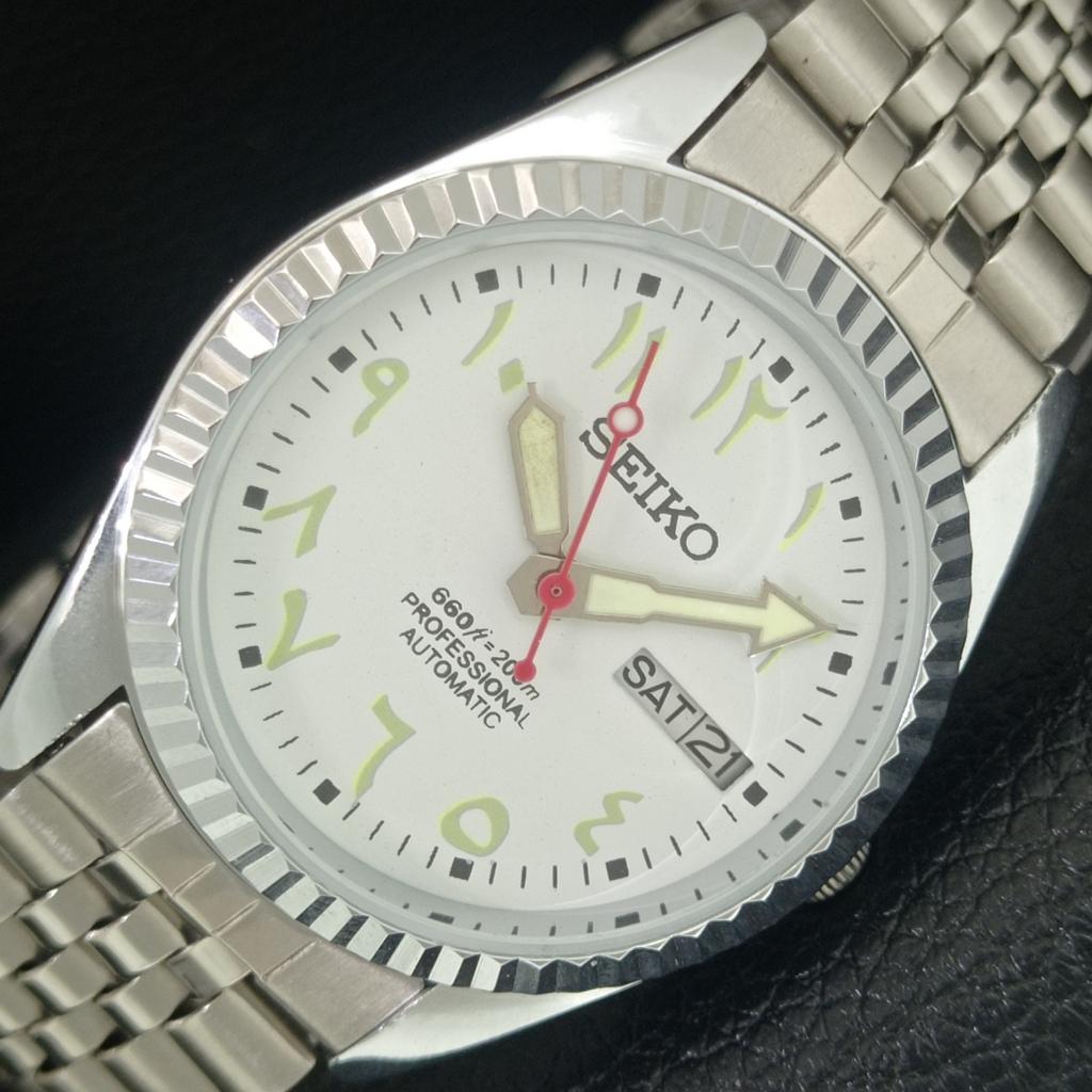 

VINTAGE REFURBISHED SEIKO AUTOMATIC 6309A JAPAN MENS WHITE DIAL WATCH a442563-1
