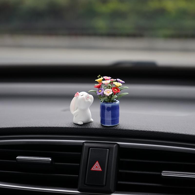 Mini Clay Flower Car Ornament Handmade Ceramic Vase Creative Car Decor Gift