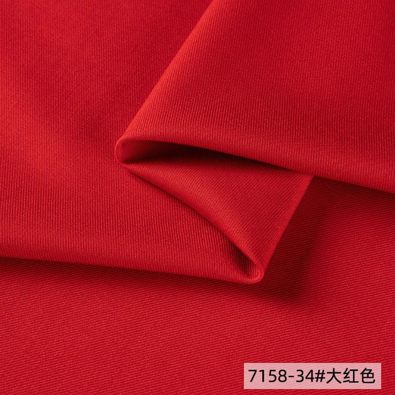 Seržový polyesterový materiál odolný proti pomačkání, mírně elastický, DIY angorově červený jarní a podzimní oblek, uniforma, pracovní bunda, látka