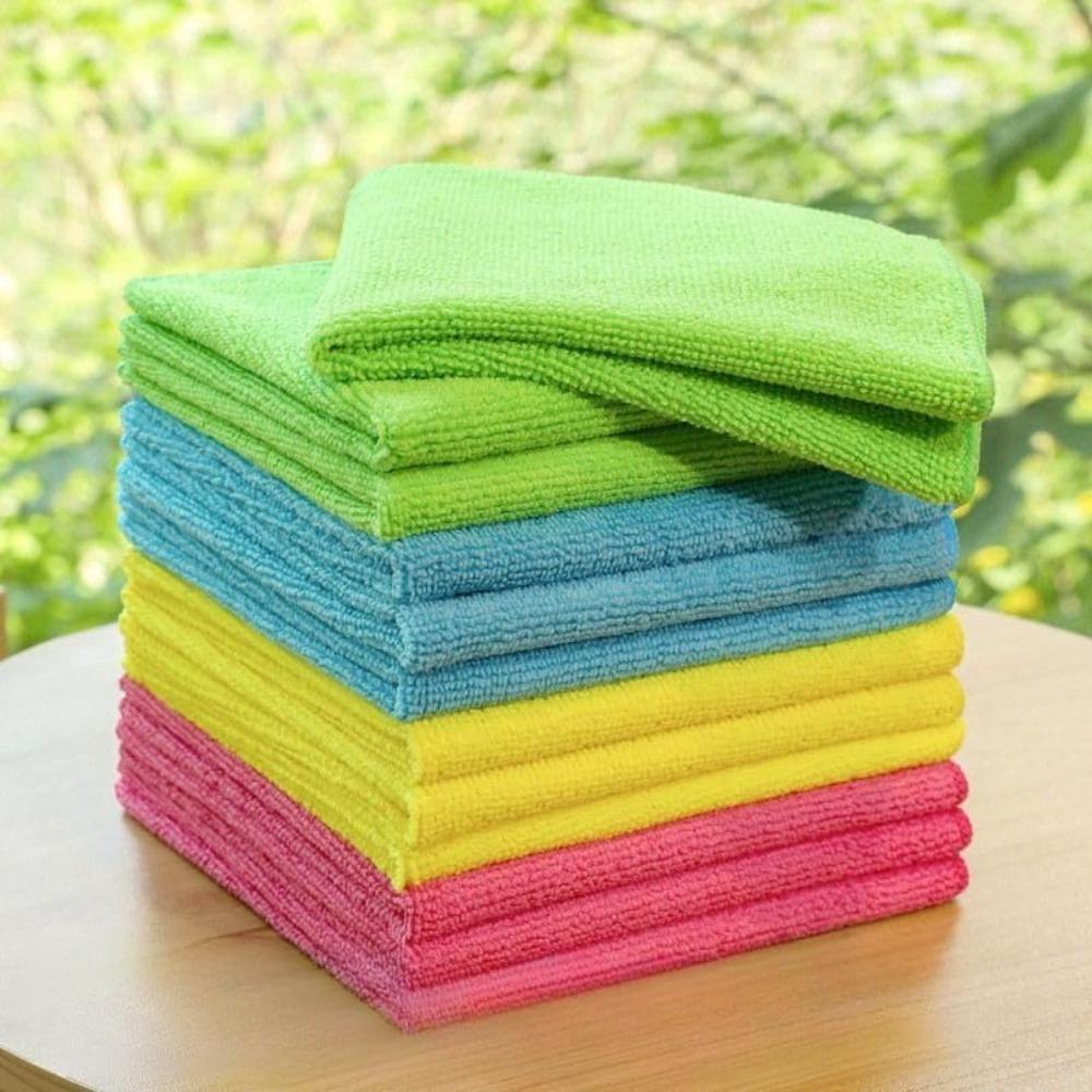 10-pack microfiber cleaning cloths, polyester absorbent and stain-removing towels, durable and lint-free. Pack of 10
