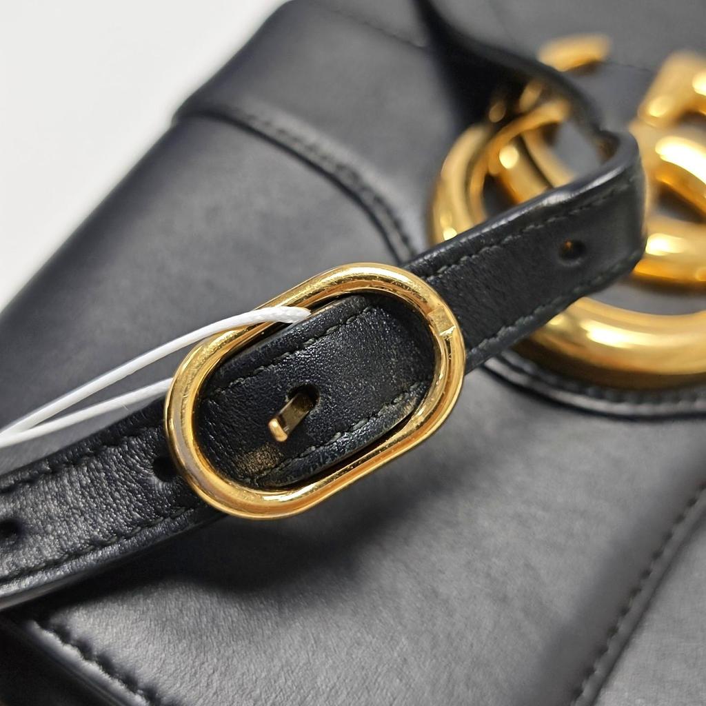 [Pre-Owned] Arli Gold Logo Double G Metal Accessory Leather Small Square Crossbody Shoulder Bag - Good #NWZYP3