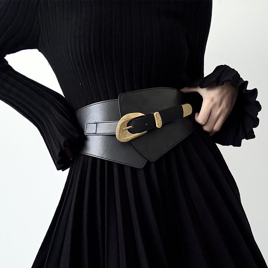 Retro Leather Elastic Belt - Light Luxury & Versatile Waist Chain for Autumn/Winter