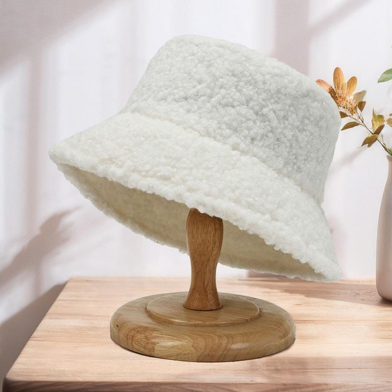 Autumn and winter new thermal hat literary retro letter sticker bucket hat fashionable and simple versatile basin hat tide