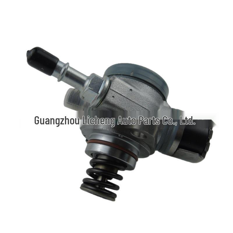 The CM5E-9D376-CB high-pressure mechanical fuel pump fits Ford Focus models from 2012-2017.