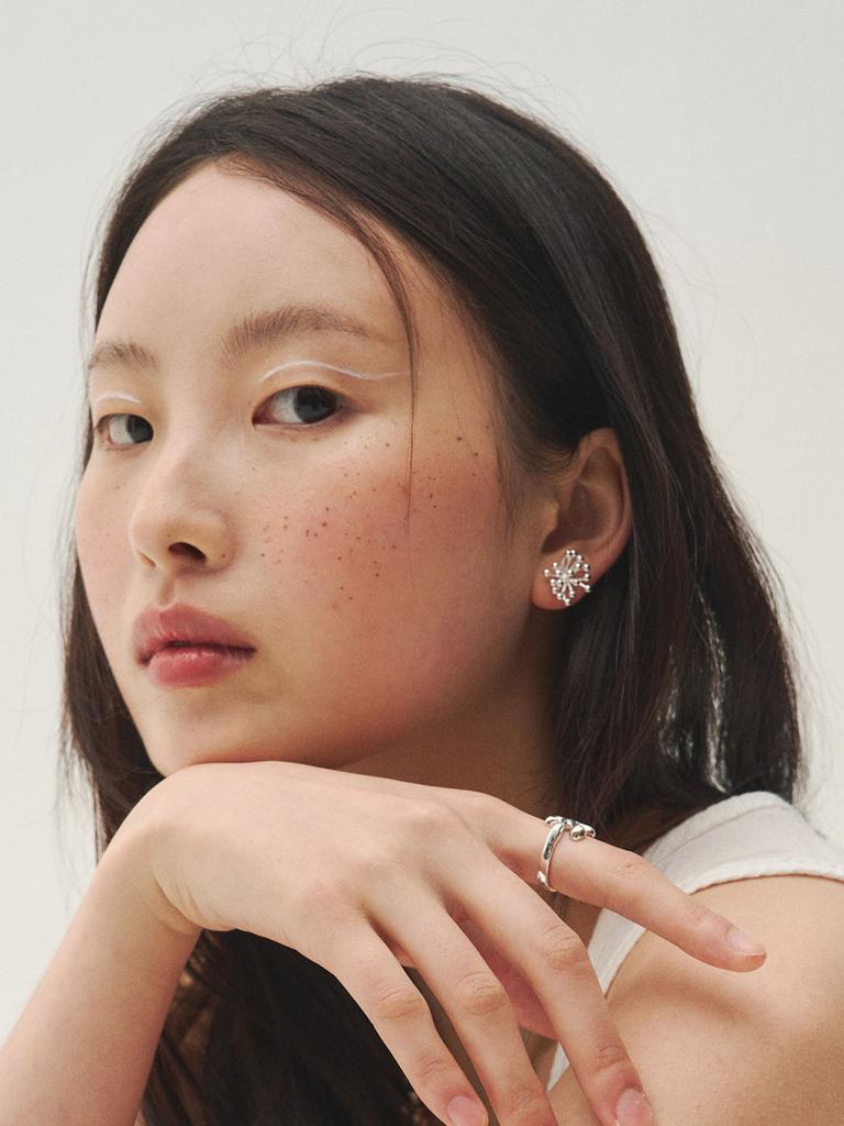 Tout Frog Earring